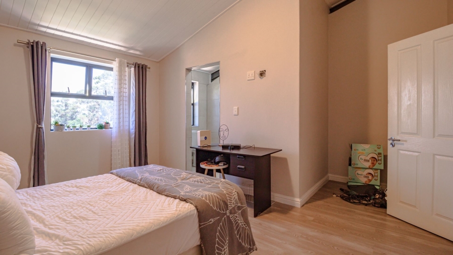 6 Bedroom Property for Sale in Stellenbosch Farms Western Cape